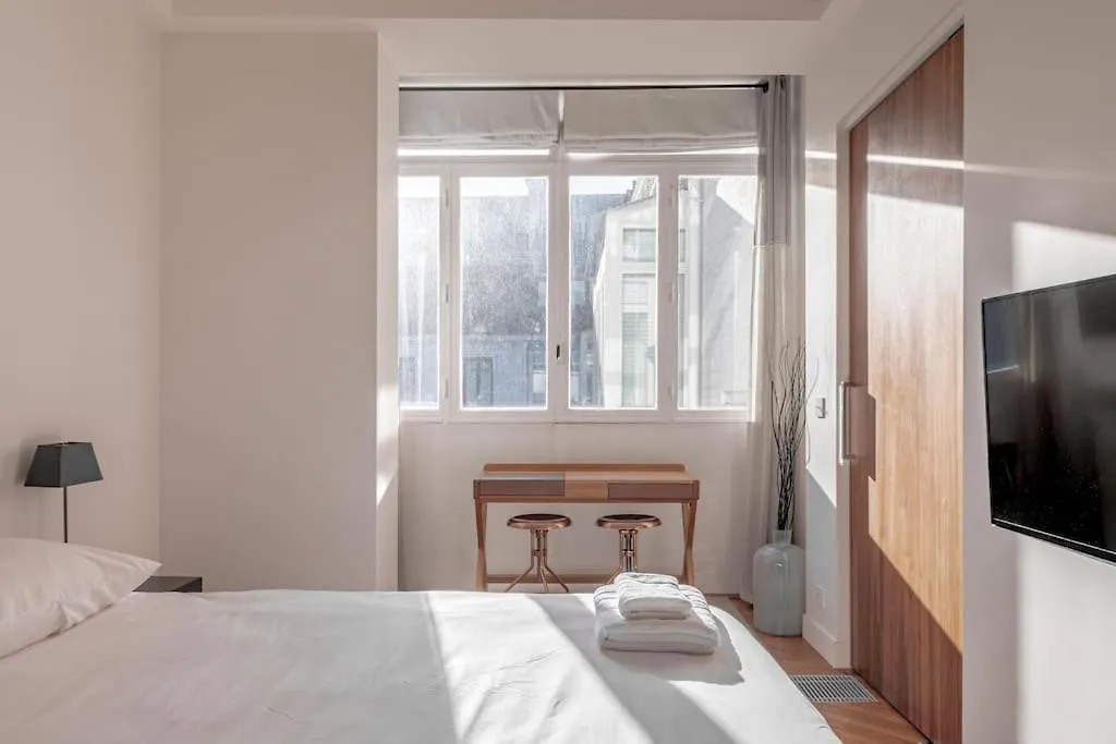 Stylish Flat 2 Bedr By Champs Elysees Paříž