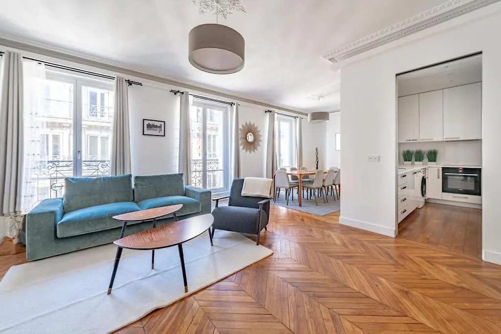 Διαμέρισμα Stylish Flat 2 Bedr By Champs Elysees *