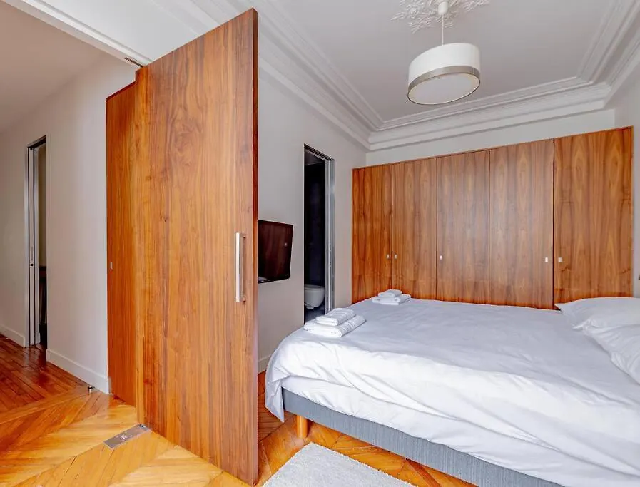 Apartmán Stylish Flat 2 Bedr By Champs Elysees *